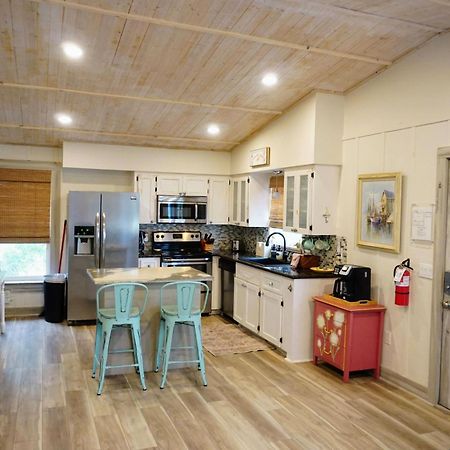 Ami Beach Shack Bradenton Beach Εξωτερικό φωτογραφία