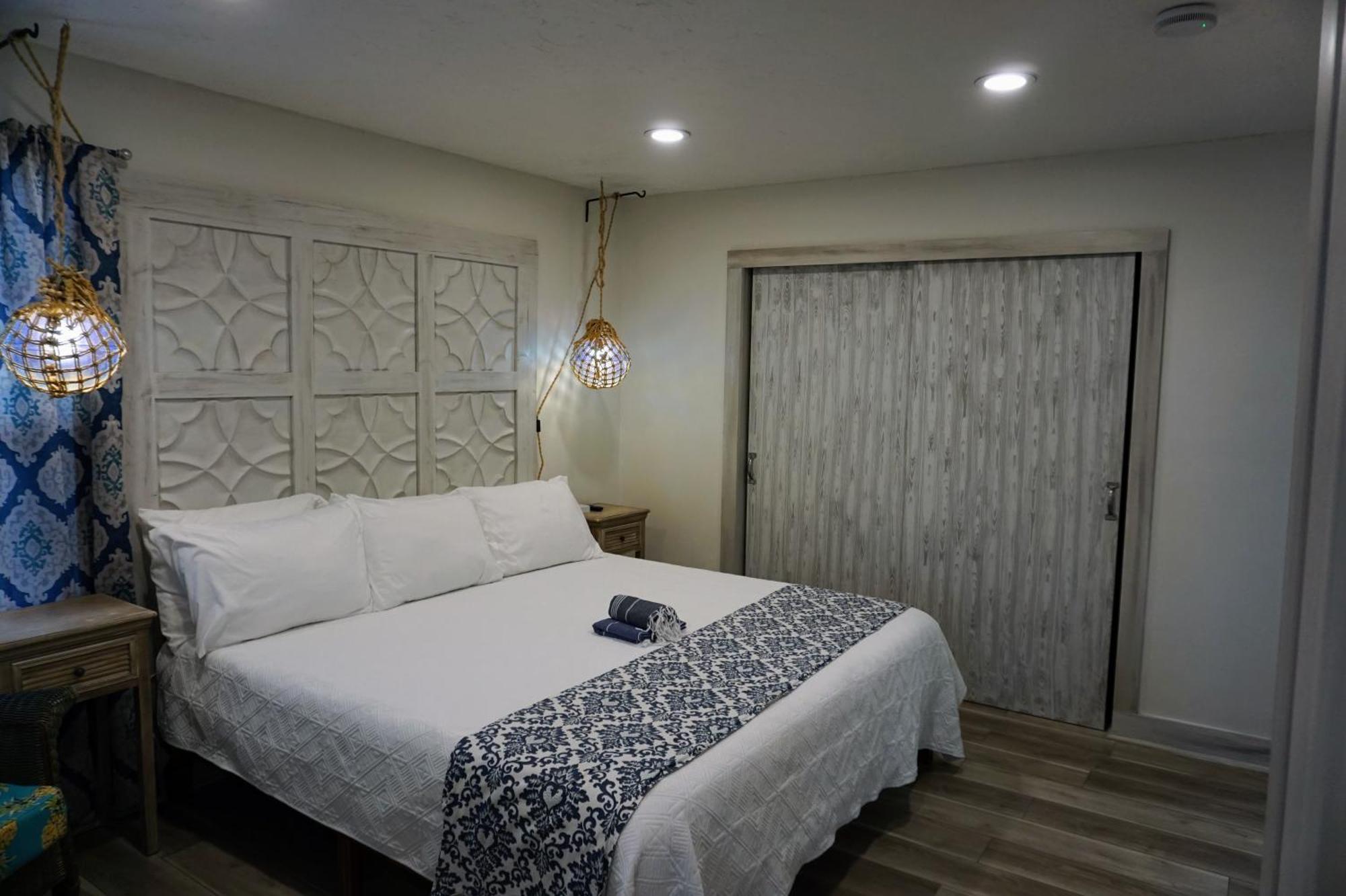 Ami Beach Shack Bradenton Beach Εξωτερικό φωτογραφία